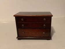 Vintage Handmade Dollhouse Wood Chest of Drawers Furniture - Size 6" x 4.5" x 4"