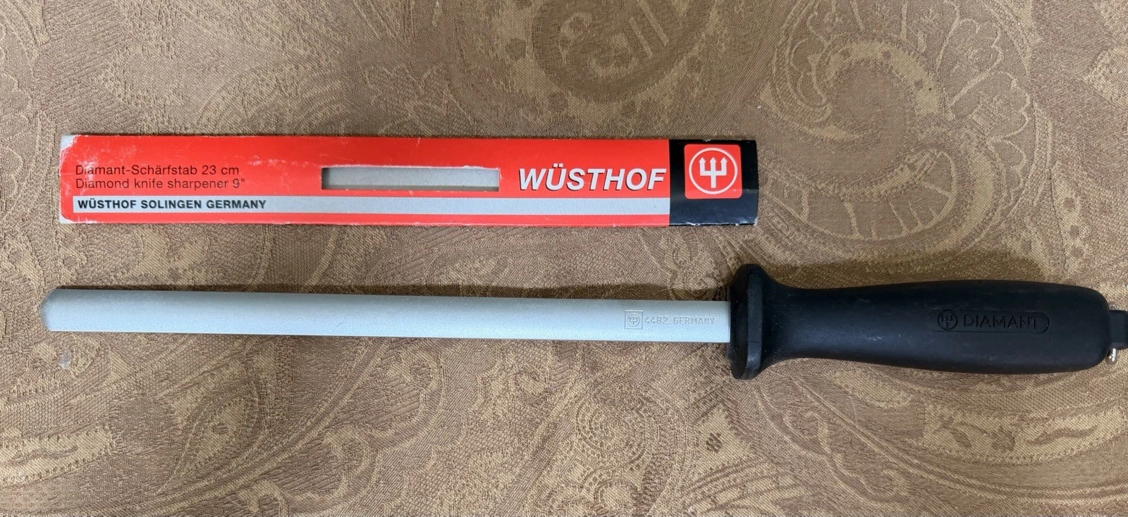 WÜSTHOF Diamond Sharpening Steel Honing Rod 9in Black/Silver 4482
Opens in a new window or tab