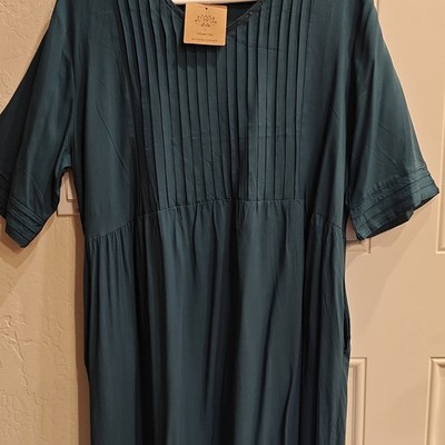 Buddha Stones Green Solid Pleated V-Neck Short Sleeve Midi Dress Pockets L