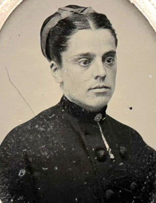 Antique 1800s Tintype Photograph of Victorian Era Woman