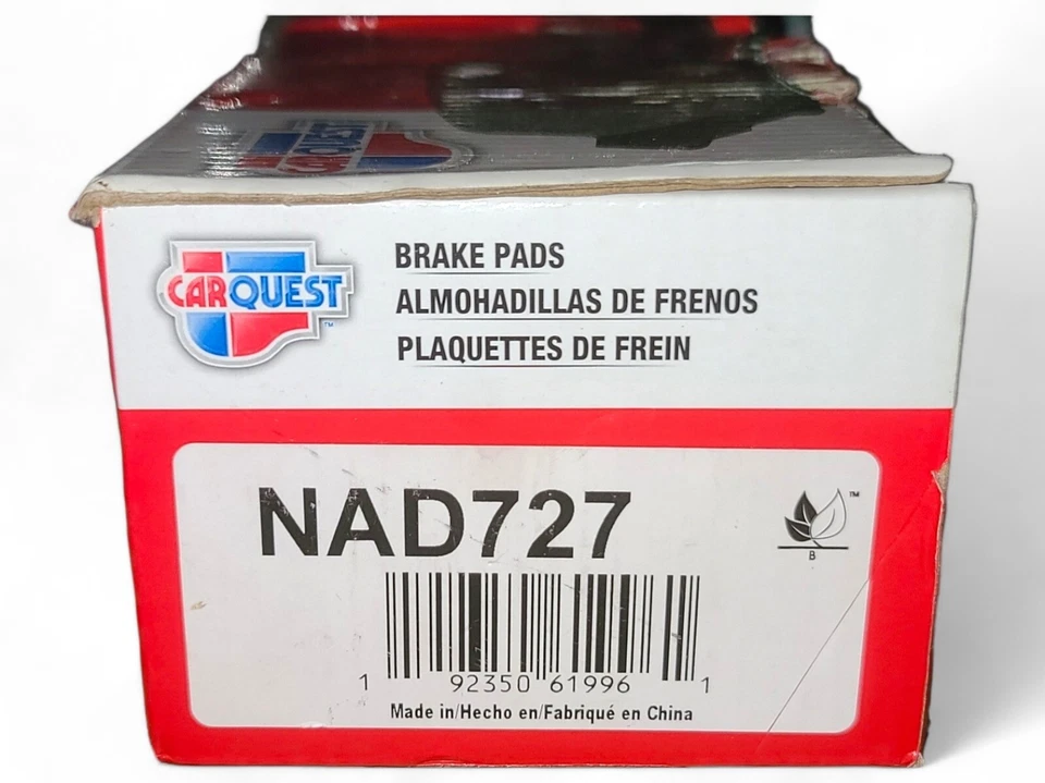 Juego de pastillas de freno de disco delanteras estándar CARQUEST NAD727  Foto 4 de 4