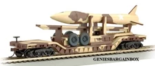 HO Scale US ARMY 52' CENTER-DEPRESSED FLAT CAR with MISSILE Bachmann New 18340