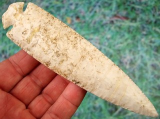 Large Super Fine 6 1/8 inch Ohio Flintridge Dovetail Point with COA Arrowheads