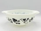 Pyrex Gooseberry Cinderella Bowl 443 Black White 2.5 Qt Vintage Milk Glass