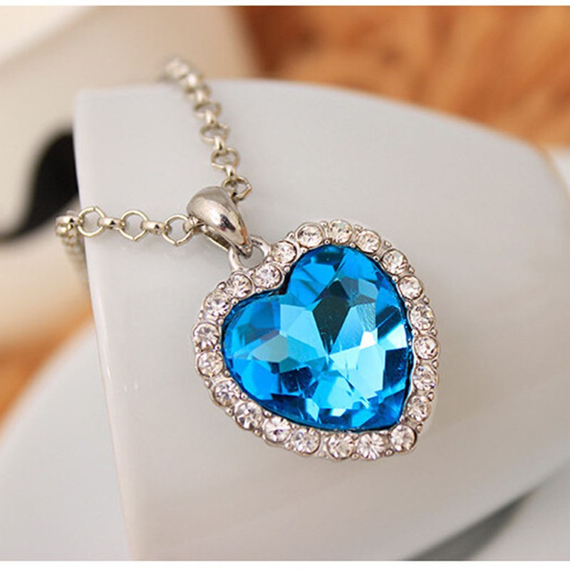 Titanic Heart Of The Ocean Replica Necklace Movie Prop | eBay