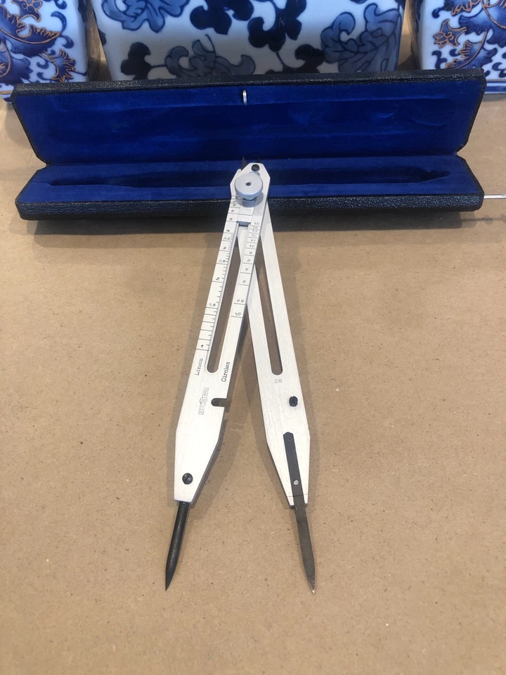 Herramienta de dibujo divisor proporcional vintage DIETZGEN 988L + estuche Foto 4 de 4