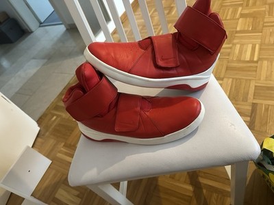 Nike Air Zoom Generation  University Red  aus der LeBron James Signature Line 46