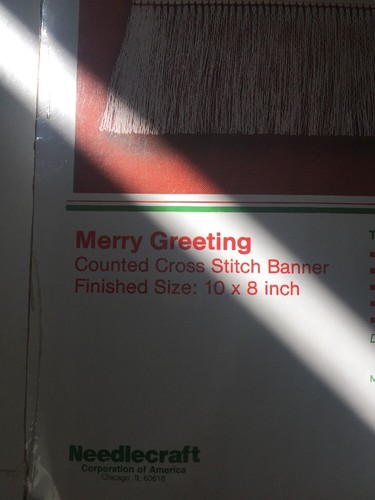 WonderArt Merry Christmas Counted Cross Stitch Banner 5548 10X8 USA NEW SEALED - Picture 2 of 4