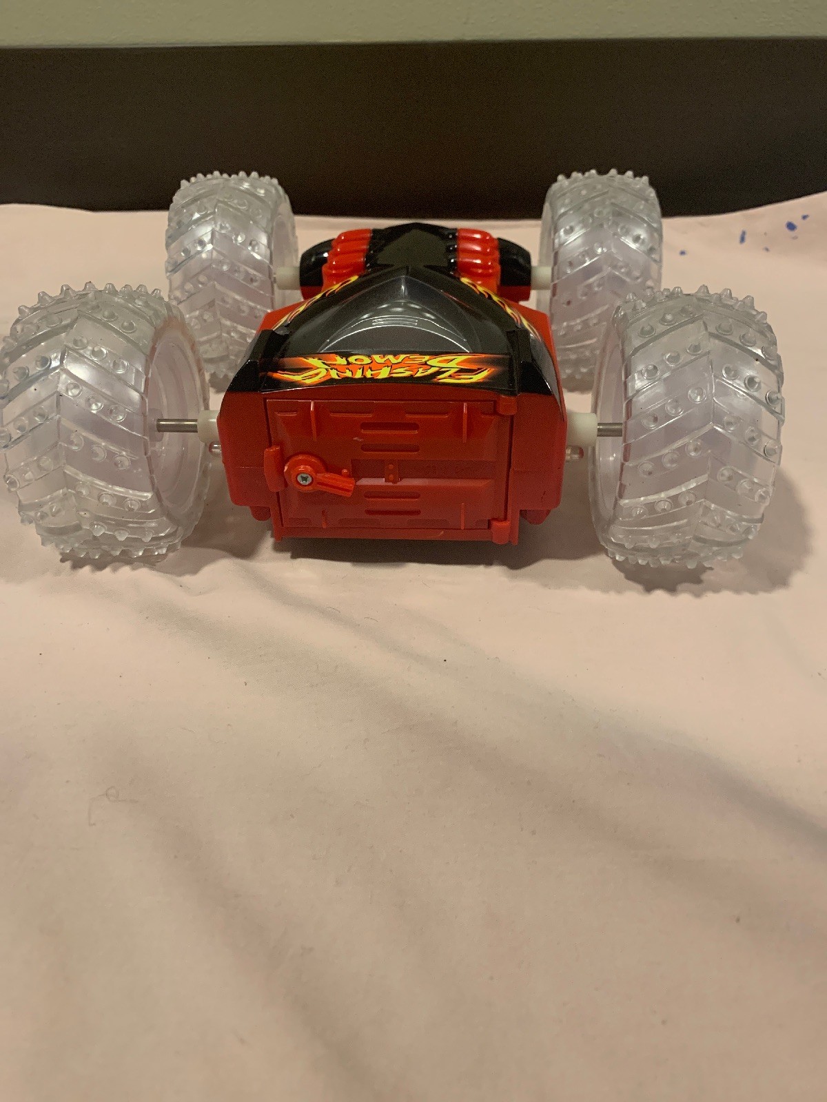 flashing demon radio control car
