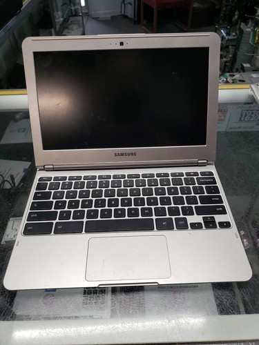 Samsung 303C Chromebook 11.6 1.7GHz, 2GB Ram, 16GB SSD, tested free ship - Picture 8 of 10