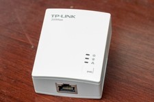 TP-Link TL-PA2010 AV200 200Mbps Nano Powerline Adapter