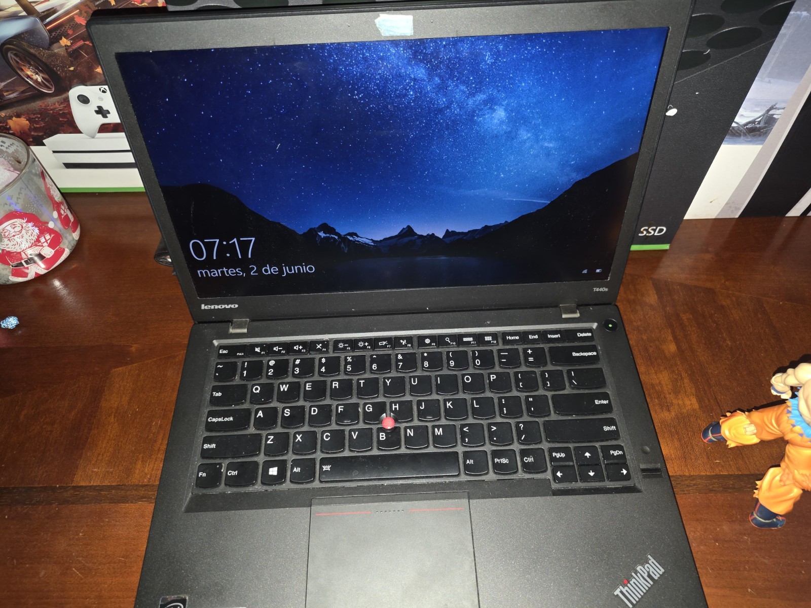 Lenovo ThinkPad T440s, 14-Inch Laptop, with Intel Core i5, Windows 10 Pro