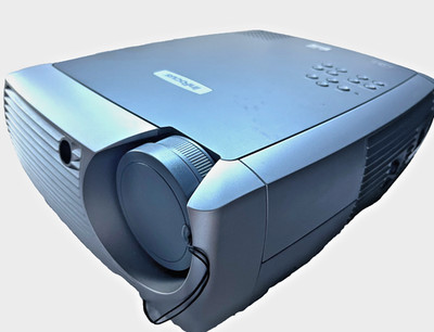 In Focus X1a SVGA Home Theater DLP Multimedia Projector TESTED WORKS