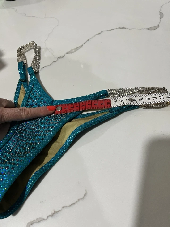 Competition Bikini Bodybuilding - Image 3 of 4