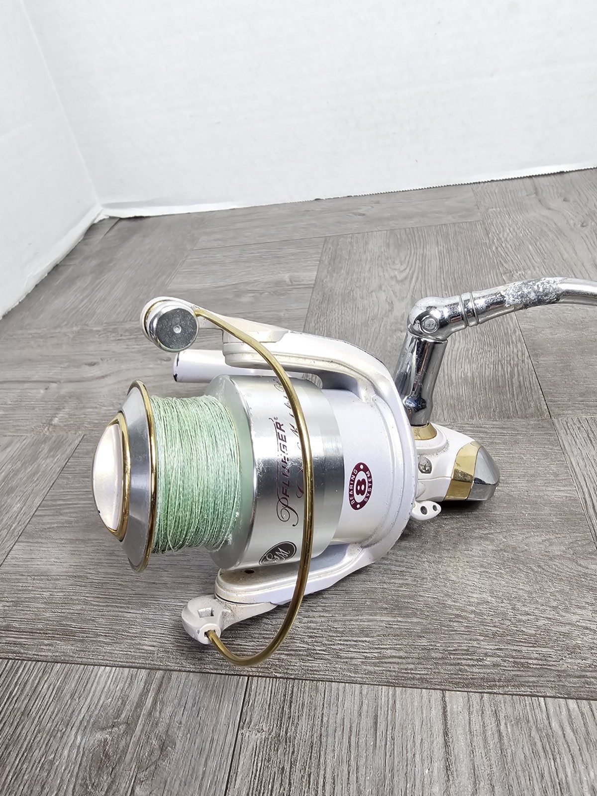 PFLUEGER GOLD MEDALIST DPGM820 SPINNING REEL ULTRALIGHT