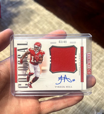 2018 Panini National Treasures - Colossal Signatures Tyreek Hill #CS-TH /49 (AU,