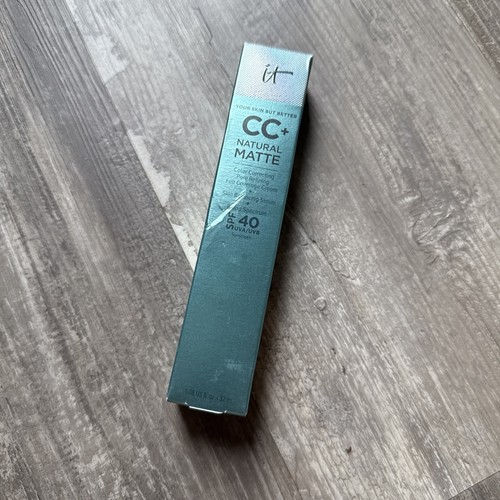 IT Cosmetics CC+ Cream Natural Matte Foundation with SPF 40 Light Medium 11/25