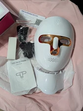Silicone Soft LED Red Light Therapy Mask for Face 7-Color Options