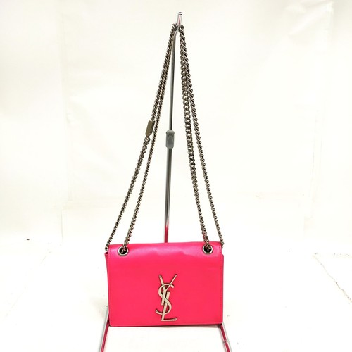 Saint Laurent Leather Shoulder Bag Pink 3142950