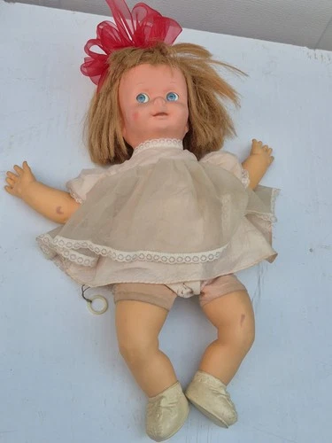 Baby Pattaburp Mattel 1964 in Original Clothing and Booties Working