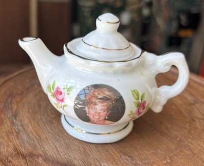 Princess Diana Commemorative Miniature Teapot Porcelain Gold Trim Roses