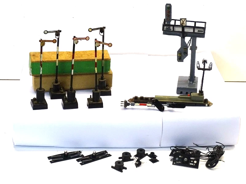 Piko Siba u.a. Signal Signale H0 Hauptsignal /Ersatzteile teils getestet  Set i3