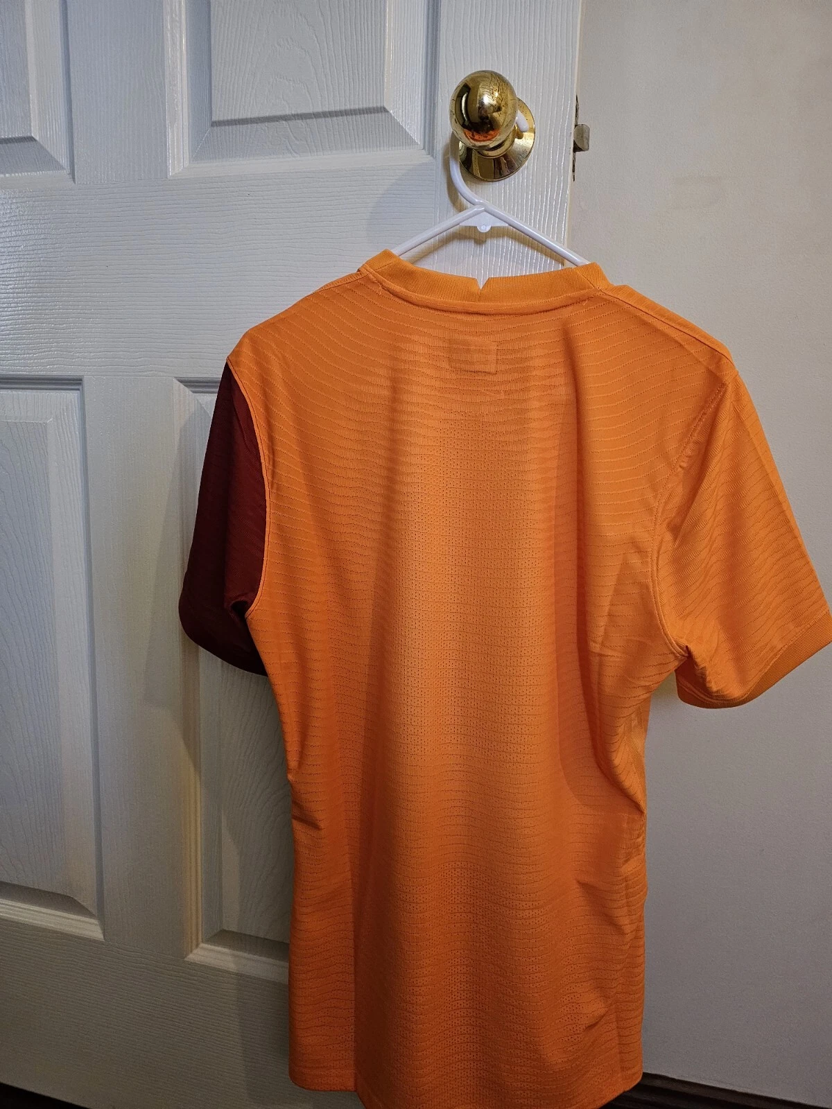 Picture 2 of 5