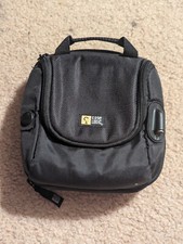 24 Disc CASE LOGIC CD CD Player Case, Black - Front Headphone Pass-thru Plug