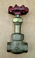 Crane 1/4" Brass Globe Valve Cat 7TF 150 S 300 CWP Threaded