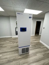 Ultra-Low Freezer Fisherbrand™ Laboratory Use 14.9 cu. ft. 2 Solid Swing Doors 