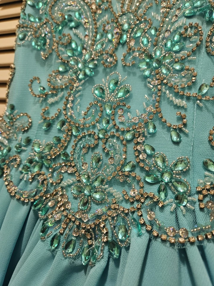 PAGENT DRESS TIFFANY DESIGNS GIRLS DRESS SIZE 2 - Image 2 of 4