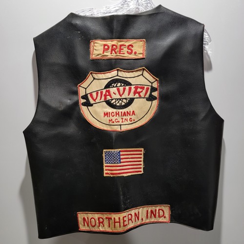 VINTAGE Leather Vest Cut Motorcycle Club Patches Via Virl Michiana N Indiana