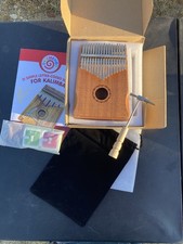 NIB 17 Keys Wood Kalimba Thumb Piano Instrument Velvet Pouch, Case and Book