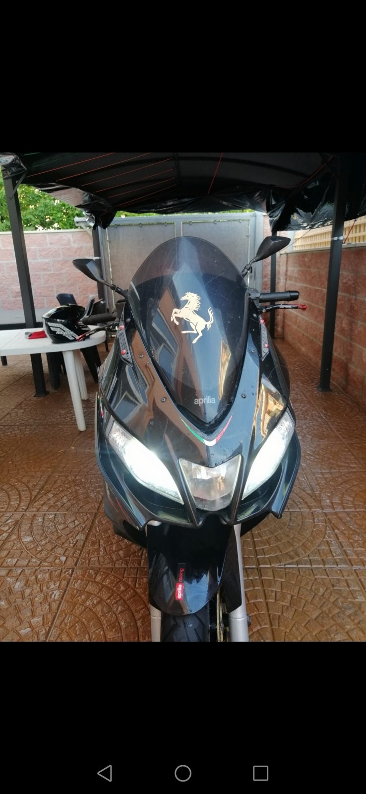 Aprilia srv 850 i.e del 2012