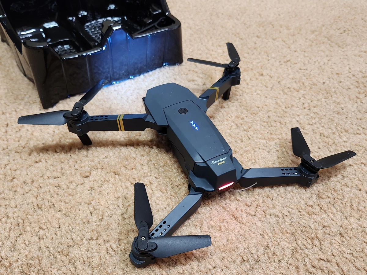 Eachine E58 Pocket Drone Quadcopter 720p Camera 3 Rechargable LiPo Batteries