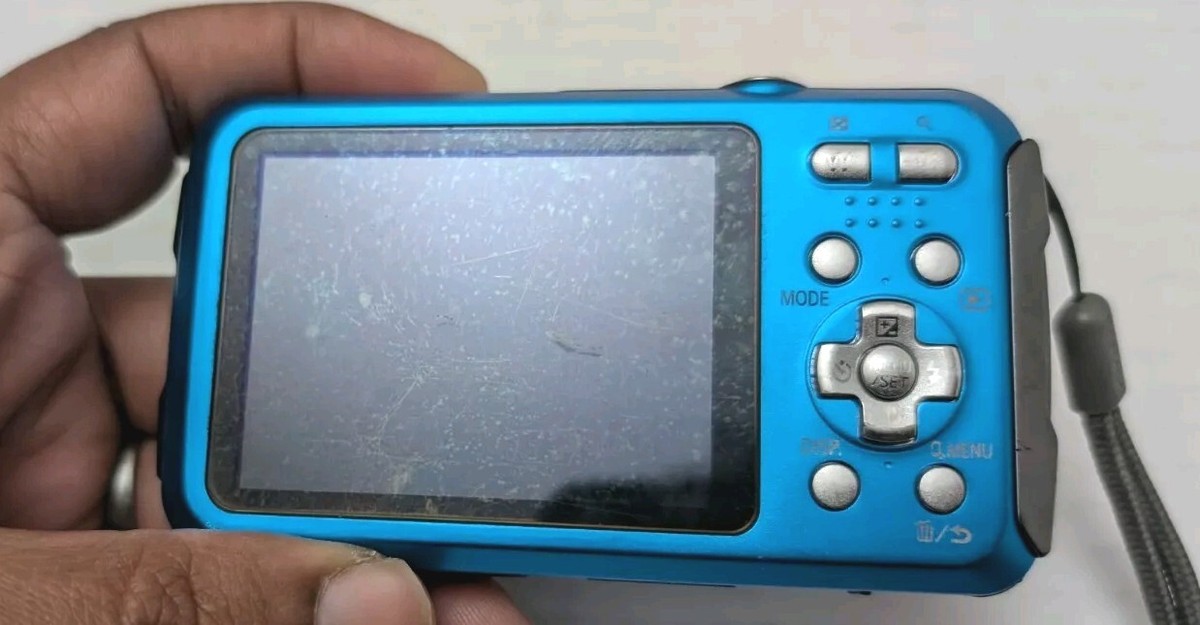 Panasonic LUMIX DMC-TS30 Point & Shoot Camera Blue Underwater 