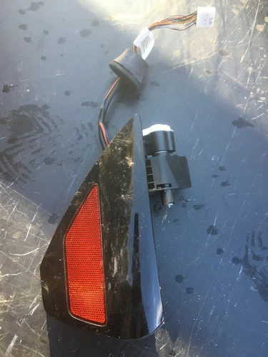 Tesla Model Y 2020 Motor Lid Charge Port Door Cover Reflector 1505513-00-A-image