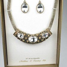 Chunky Fashion Necklace and Earring Set Round Hollow Chain Gold Tone 18 to 21"