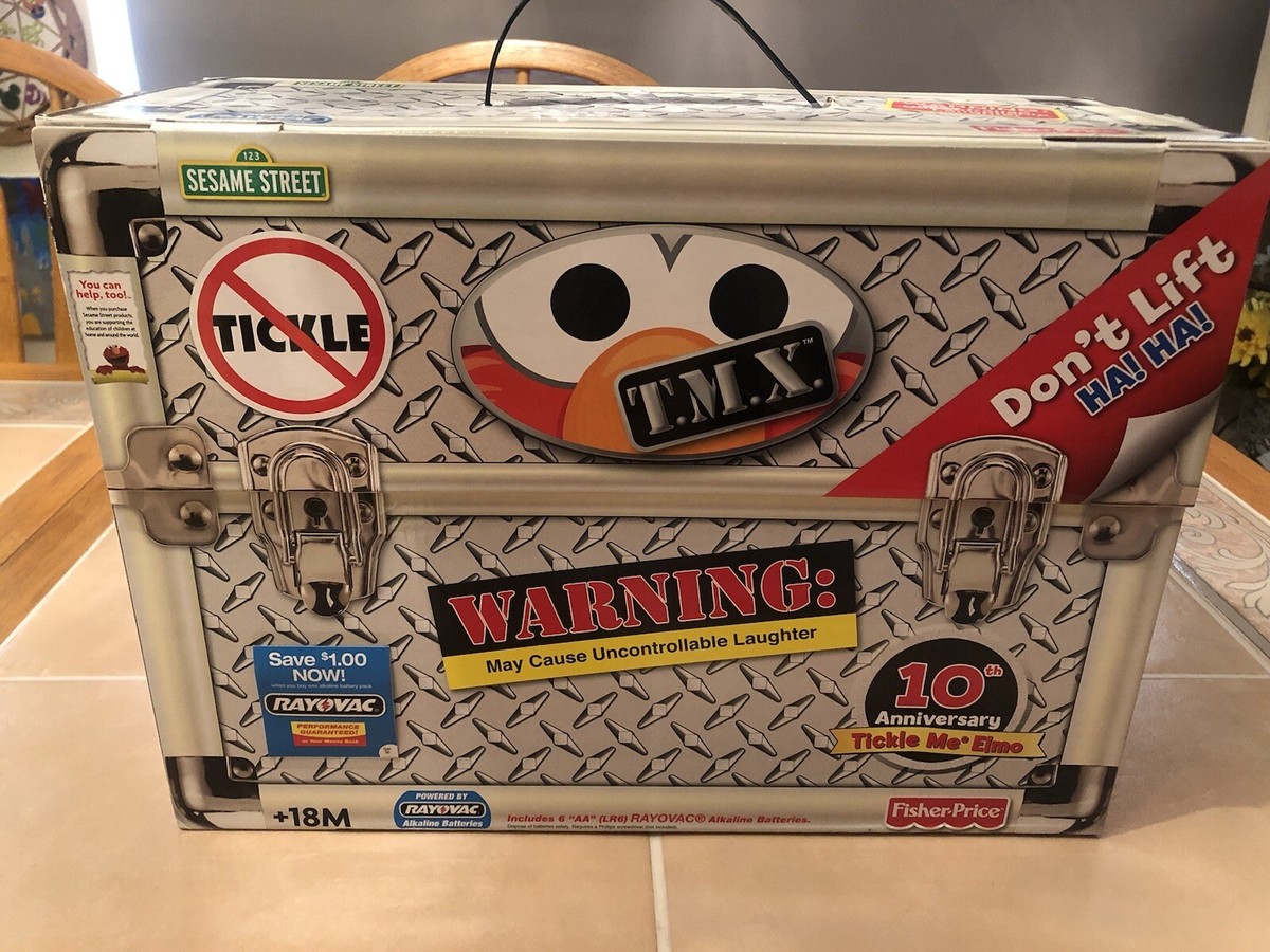 2006 TMX Tickle Me Elmo 10th Anniversary Doll Brand New Sealed Box