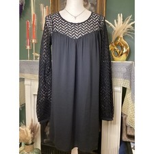 Sage Black Chevron Crochet Lace Sleeve Keyhole Back Shift Dress Medium D882