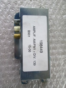 198449 Zentrale Verstärkerantenne AM/FM1 +DIV Maserati Quattroporte Getriebe