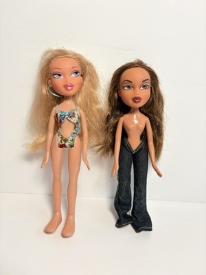 2001 Bratz Dolls Chloe & Yasmin with Jeans and Hot Summer Dayz Bikini