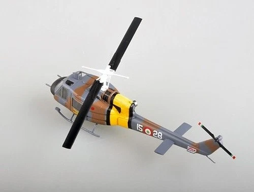UH-1F Huey Aeronautica Militare Italia Maqueta Montada 1:72 Easy Model EM36920 - Imagen 4 de 4