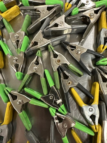 Lot Of 48 - 1" Spring Clamp, Green, Yellow, Black, Gray - Picture 8 of 13