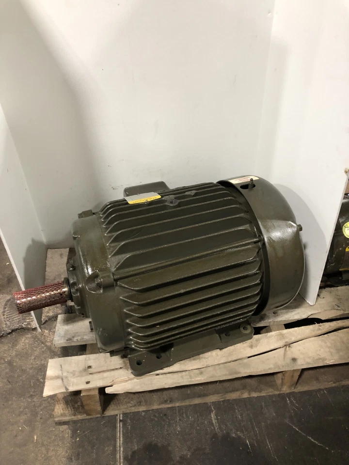 Baldor M1725T Industrial Motor 7-1/2-3.8 HP 1760/1160 RPM 60 Hz 3 PH 254T Frame - Image 4 of 4