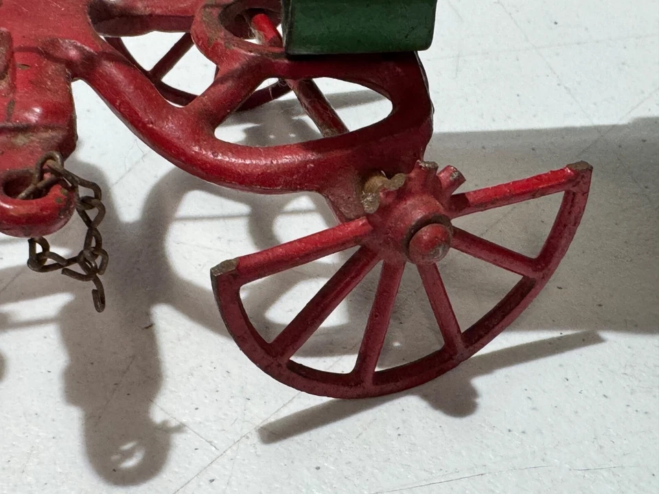 老式 HUBLEY 铸铁马拖绿色 WAGON 2 马和球杆 — 第 3/4 张图片