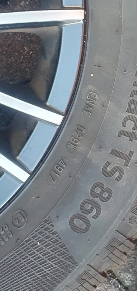 4 Winterreifen von Continental, 5.000 km gefahren!, 15 Zoll Alufelgen von Alutec - Bild 3 von 4