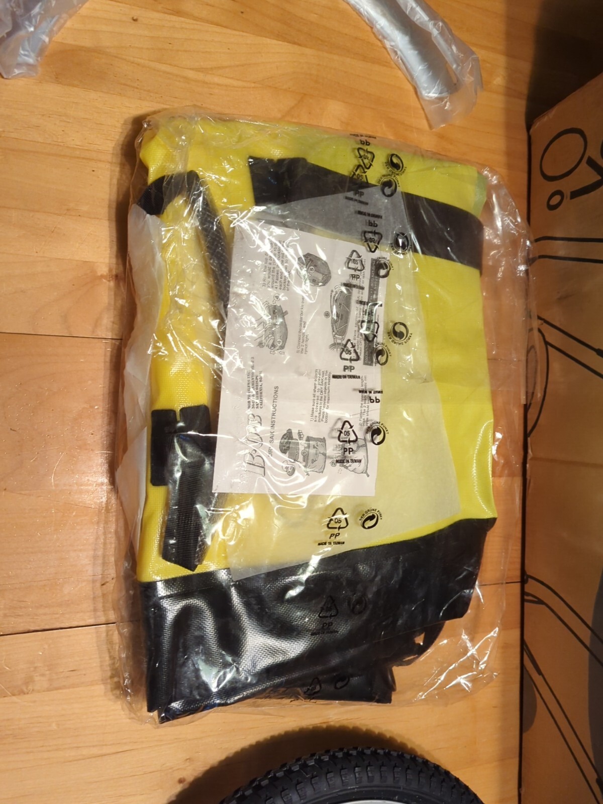 Bob Yak Plus Single Wheel Bicycle Cargo Trailer w/Dry Bag Still in Factory Box eBay