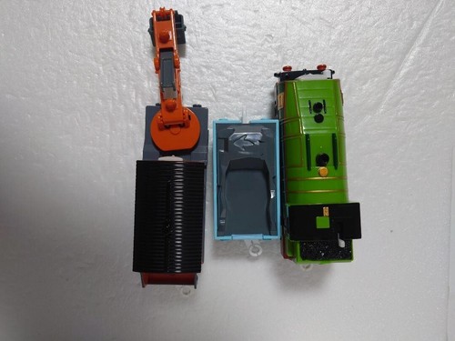 TOMY PLARAIL Thomas THOMAS & FRIENDS Gator & Marion Very Good - Picture 6 of 6