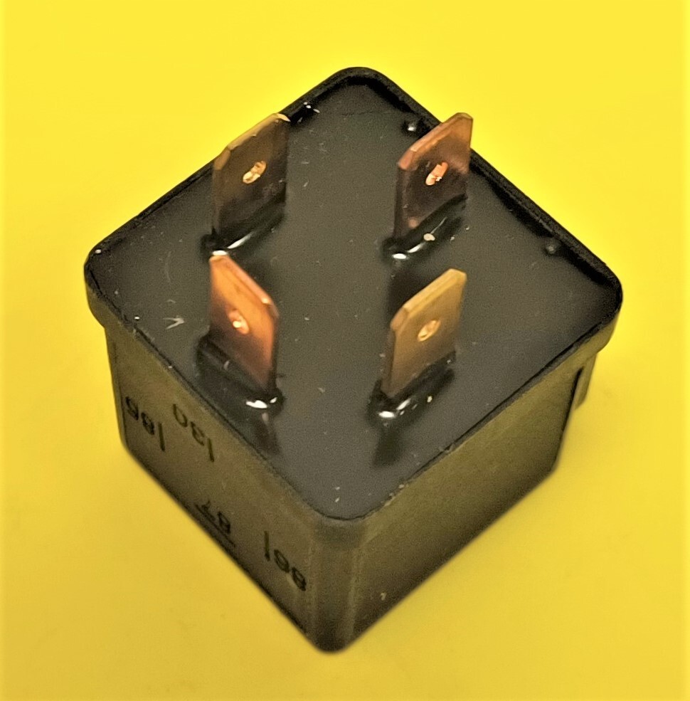 Range Rover Classic ABS Pump Relay Anti Lock Brake Black Relay 9095